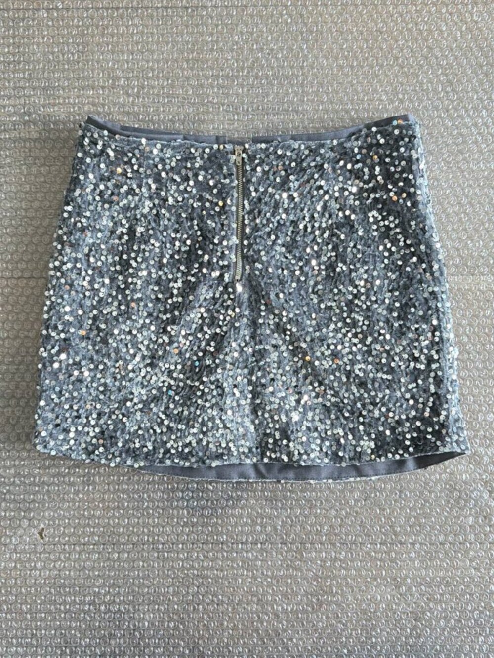 Gray Sequin Mini Skirt | Womens (Size L) | Gray/Silver